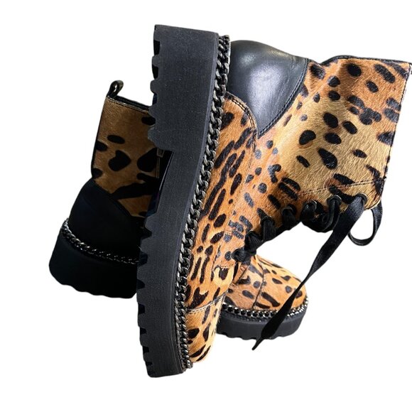 vince camuto - Picture 3 of 5